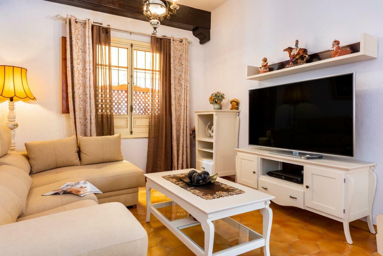 Hsh Suites Barrio Santa Cruz Sevilla Dış mekan fotoğraf